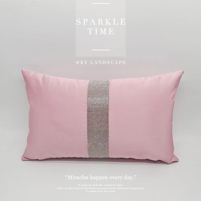 91家纺网 家纺一手货源 找家纺 澜屿 禅丝高精密宽条钻小抱枕 粉色