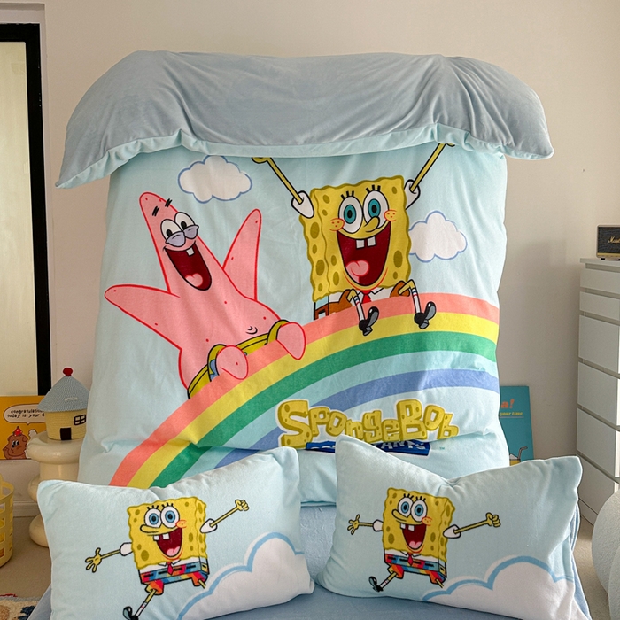 91家纺网 家纺一手货源 找家纺 金爱家 2024新品正版海绵宝宝授权大版卡通平网数码印花加厚高克重牛奶绒系列四件套 彩虹海绵宝宝