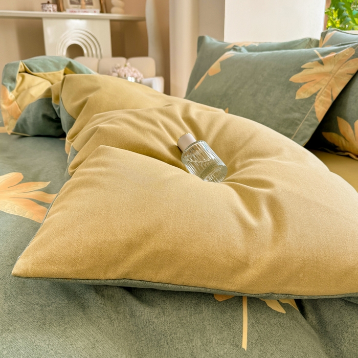 91家纺网 家纺一手货源 找家纺 优品阁 2024新款亲肤舒适全棉磨毛四件套学生三件套系列  枫叶絮-兰