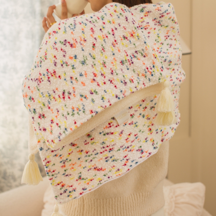 91家纺网 家纺一手货源 找家纺 潮邦创意家居 2025新款小香风暖阳绒披肩毯-小香肩系列（含买家秀） 小香肩多巴胺彩呢