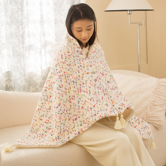 91家纺网 家纺一手货源 找家纺 潮邦创意家居 2025新款小香风暖阳绒披肩毯-小香肩系列（含买家秀） 小香肩多巴胺彩呢