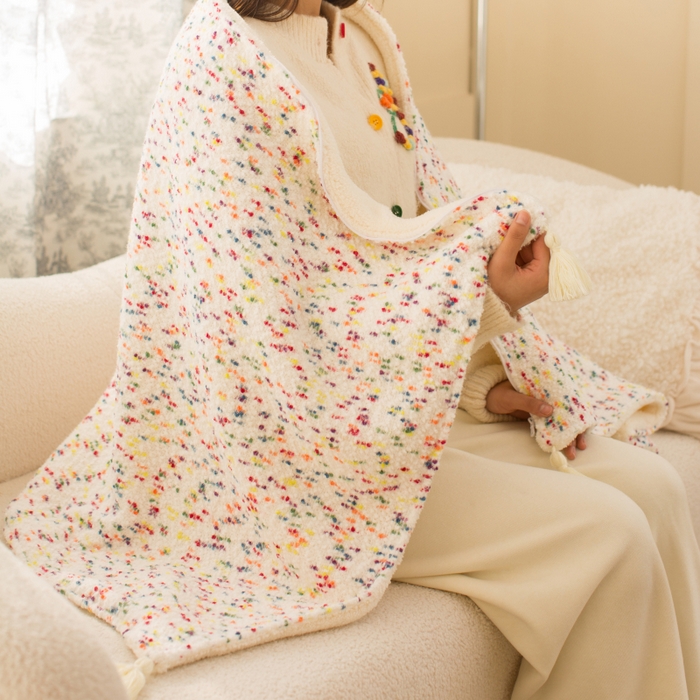 91家纺网 家纺一手货源 找家纺 潮邦创意家居 2025新款小香风暖阳绒披肩毯-小香肩系列（含买家秀） 小香肩多巴胺彩呢