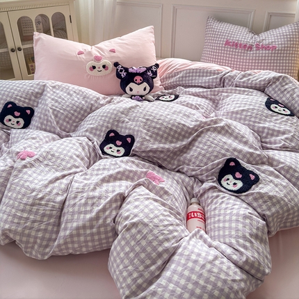 罗亿家纺 2025新款韩版糯糯棉(110克）毛巾绣四件套-场景三（提供买家秀） 甜酷小库洛