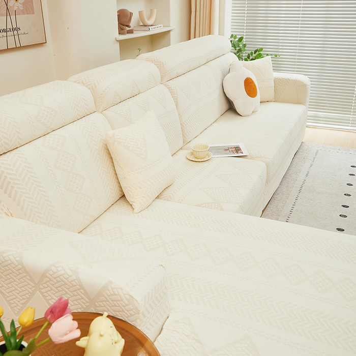 91家纺网 家纺一手货源 找家纺 丝绮鹿 2024新款菲亚松紧款沙发套（贵妃图） 米白