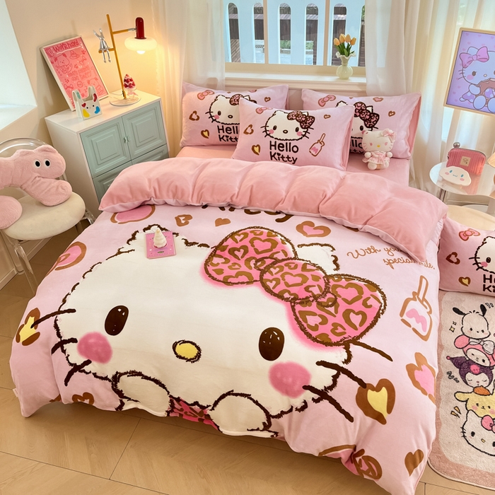 91家纺网 家纺一手货源 找家纺 A类母婴级库洛米美乐蒂三丽鸥正版授权卡通儿童牛奶绒双面牛奶绒四件套珊瑚绒四件套 绒大版-R粉粉豹纹kitty