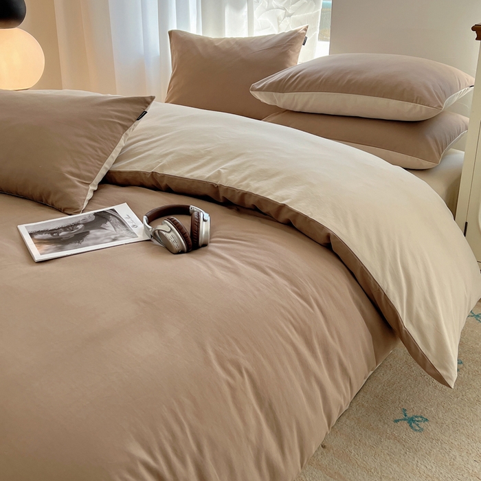 91家纺网 家纺一手货源 找家纺 丽卡家纺（原丽卡家纺） 2024新款A类艾阳棉双拼纯色四件套 太妃咖+浅香槟