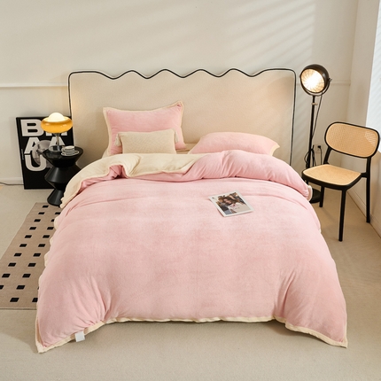 91家纺网 家纺一手货源 找家纺 A类母婴级简约纯色宽边款双拼牛奶绒珊瑚绒四件套雪花绒纯色牛奶绒四件套 瑞丽-米粉