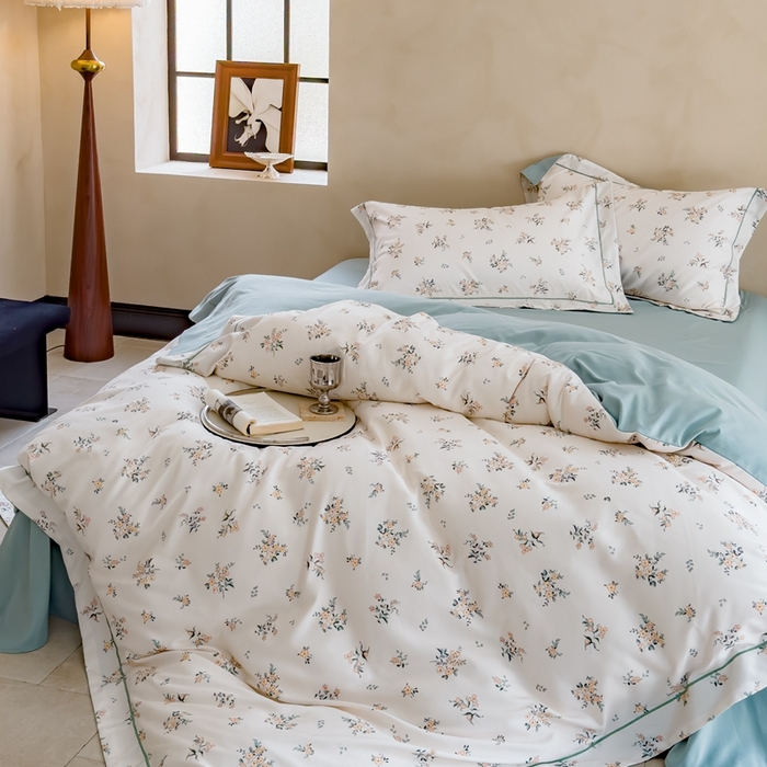 91家纺网 家纺一手货源 找家纺 丽卡家纺（原丽卡家纺） 2024新款A类德绒小清新数码印花四件套 丽芙