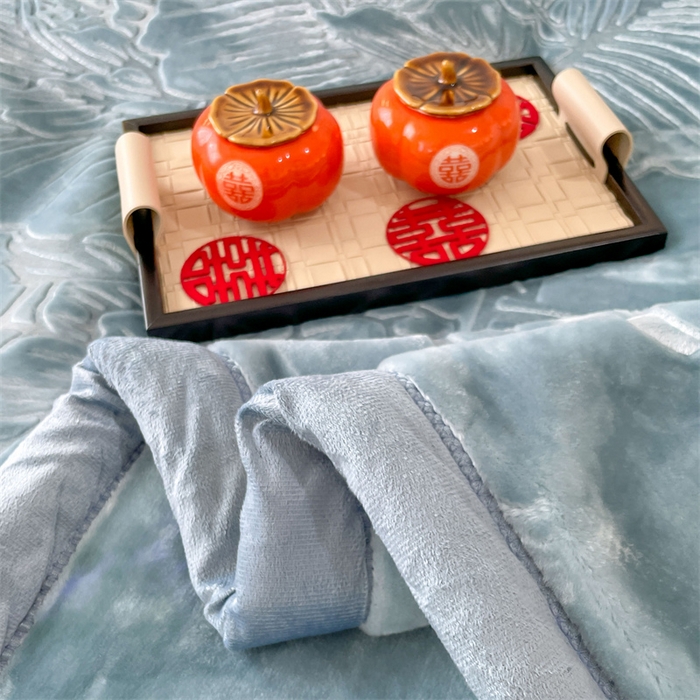 91家纺网 家纺一手货源 找家纺 （总） 2024新款 毛毛毯毯子 保暖毛毯毯子 婚庆毛毯毯子 5D压花素色云毛毯毯子