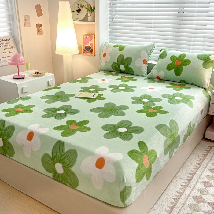 91家纺网 家纺一手货源 找家纺 芯元素 2024新款牛奶绒印花床笠 浪漫花语-绿