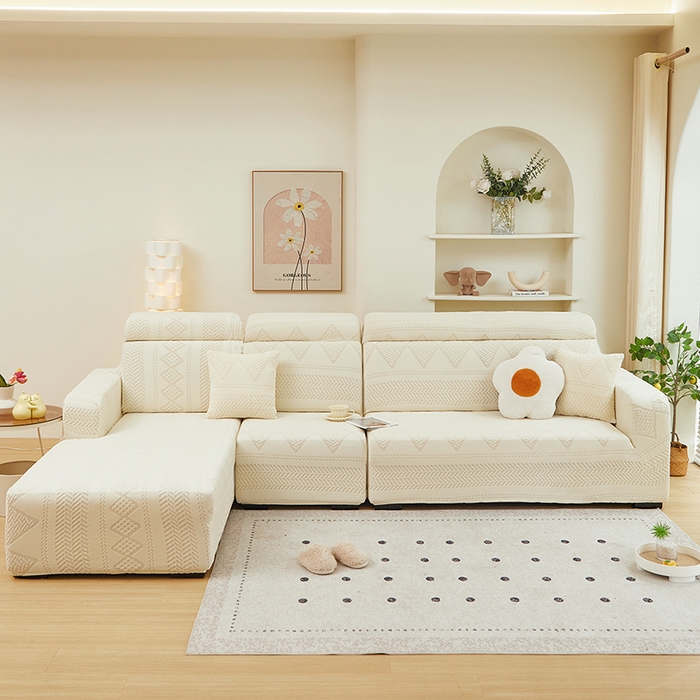 91家纺网 家纺一手货源 找家纺 丝绮鹿 2024新款菲亚松紧款沙发套（贵妃图） 米白