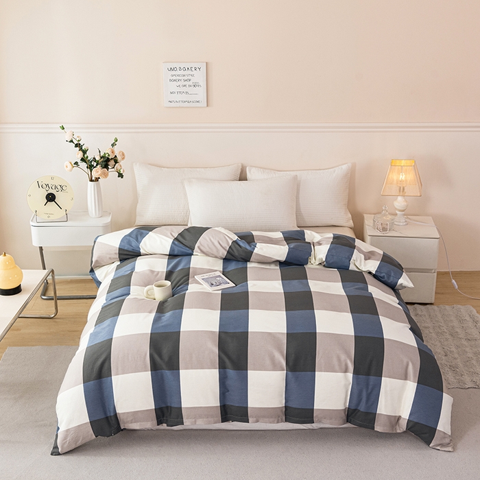 91家纺网 家纺一手货源 找家纺 莎果家纺 2025冬季新款热推冬季必备寒冷的冬季有了它便多了些温暖婴儿绒+全棉床盖三件套 缤纷-咖