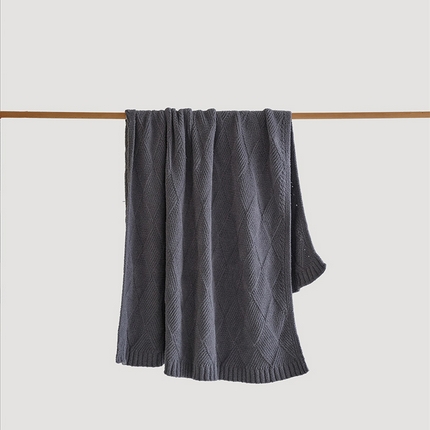 91家纺网 家纺一手货源 找家纺 2025新款半边绒多彩柔软纯色毯-塔娜 塔娜-雅灰