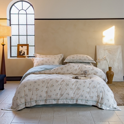 91家纺网 家纺一手货源 找家纺 丽卡家纺（原丽卡家纺） 2024新款A类德绒小清新数码印花四件套 丽芙