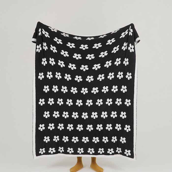 91家纺网 家纺一手货源 找家纺 2025新款半边绒清新甜美碎花多功能毯-普利朵 普利朵-碳灰色