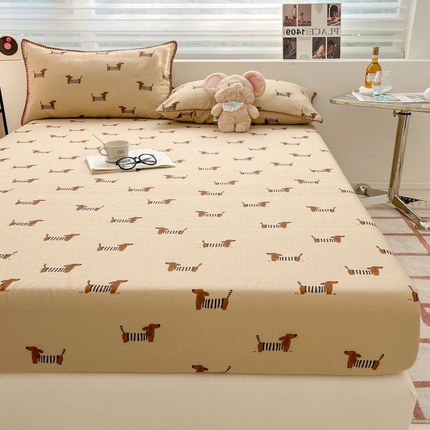 91家纺网 家纺一手货源 找家纺 （买家秀 不断货）A类母婴级全棉纯棉床单纯棉全棉床笠双层纱床笠床罩卡通床笠儿童床垫套保护罩--单床笠 腊肠狗（床笠）