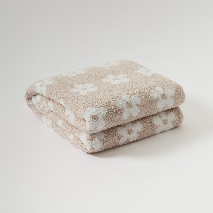 91家纺网 家纺一手货源 找家纺 2025新款半边绒清新甜美碎花多功能毯-普利朵 普利朵-米色