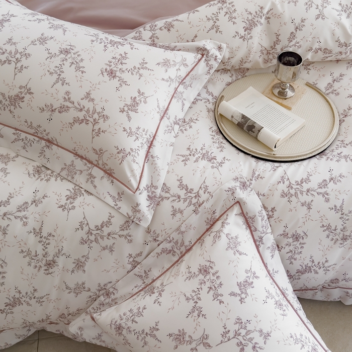 91家纺网 家纺一手货源 找家纺 丽卡家纺（原丽卡家纺） 2024新款A类德绒小清新数码印花四件套 雅香怡人