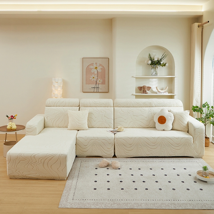 91家纺网 家纺一手货源 找家纺 丝绮鹿 2024新款曲意松紧款沙发套（贵妃图） 米白