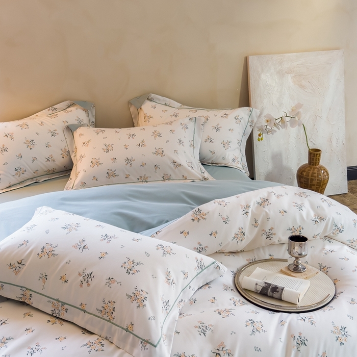 91家纺网 家纺一手货源 找家纺 丽卡家纺（原丽卡家纺） 2024新款A类德绒小清新数码印花四件套 丽芙