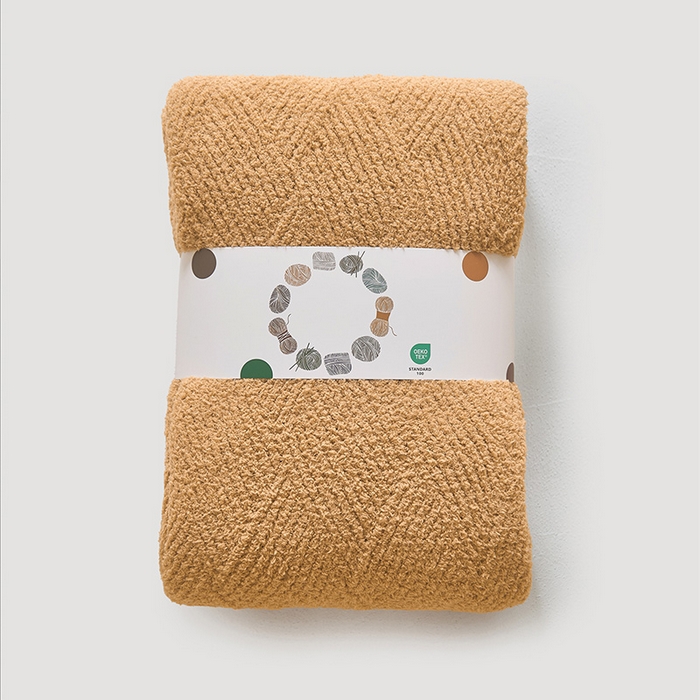 91家纺网 家纺一手货源 找家纺 2025新款半边绒多彩柔软纯色毯-塔娜 塔娜-淡黄