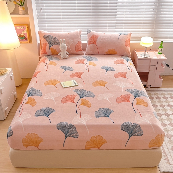 91家纺网 家纺一手货源 找家纺 芯元素 2024新款牛奶绒印花床笠 枝繁叶茂