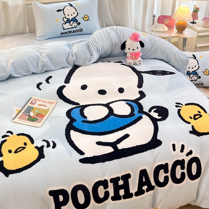 91家纺网 家纺一手货源 找家纺 A类母婴级库洛米美乐蒂三丽鸥正版授权卡通儿童牛奶绒双面牛奶绒四件套珊瑚绒四件套 绒大版-R可爱小鸡帕恰狗