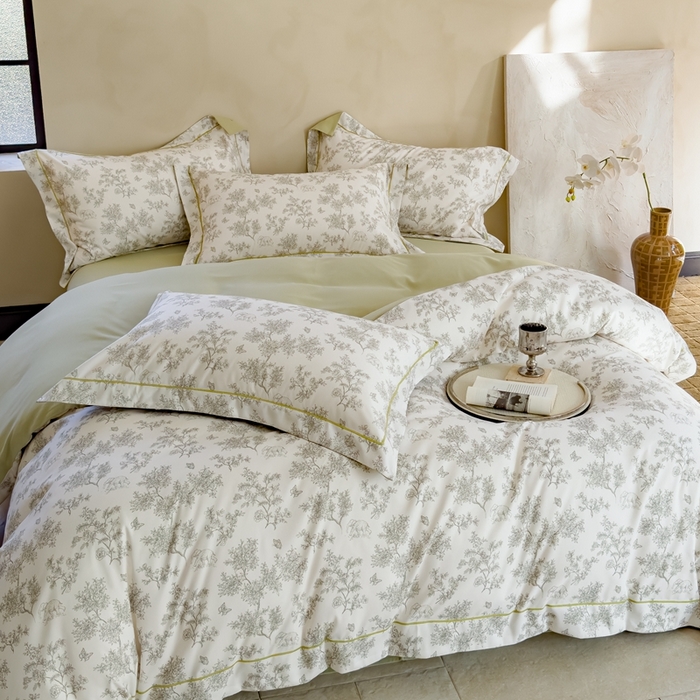 91家纺网 家纺一手货源 找家纺 丽卡家纺（原丽卡家纺） 2024新款A类德绒小清新数码印花四件套 花颜初夏