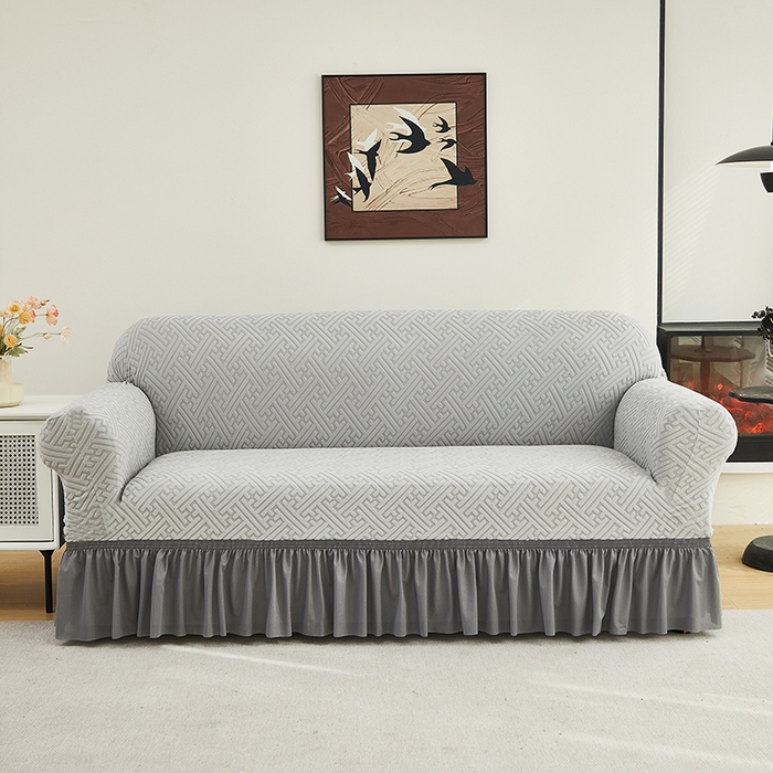 91家纺网 家纺一手货源 找家纺 共鸣沙发套 2024新款拉绒提花系列沙发套（裙摆款） 拉绒浅灰