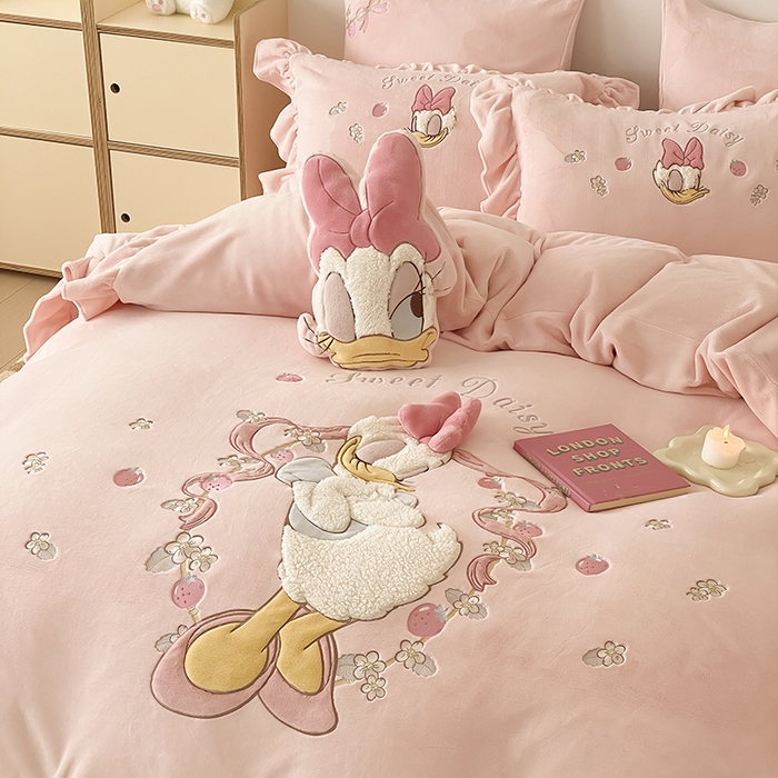 91家纺网 家纺一手货源 找家纺 （总）MIU缪家居 2024新款加厚保暖牛奶绒四件套-黛西