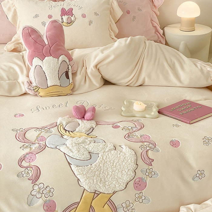 91家纺网 家纺一手货源 找家纺 MIU缪家居 2024新款加厚保暖牛奶绒四件套-黛西 黛西 奶黄