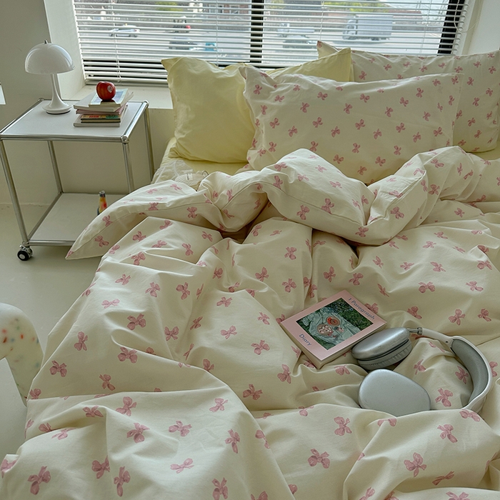 91家纺网 家纺一手货源 找家纺 尺素 2024韩国ins风少女粉被套纯棉卡通四件套小清新蝴蝶结被套240*250床单学生宿舍三件套 少女日记（浅黄）