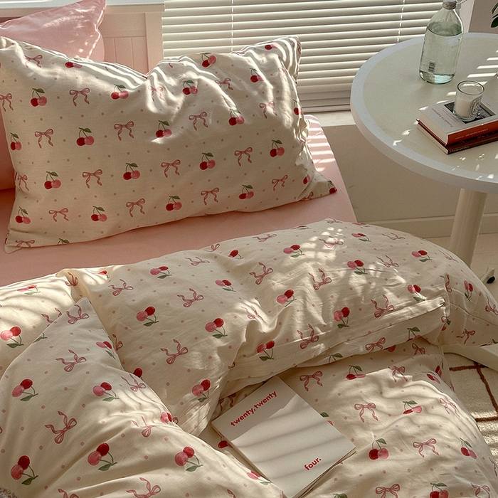 91家纺网 家纺一手货源 找家纺 尺素 2025年春夏新款全棉卡通四件套纯棉双人被套纯色床单床笠三件套儿童床上用品 樱桃红了 裸粉