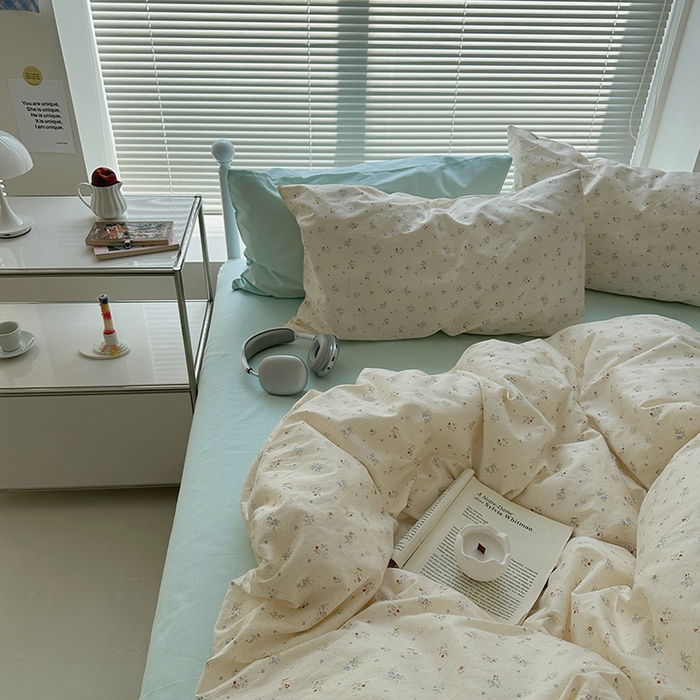 91家纺网 家纺一手货源 找家纺 尺素 2024新款韩国ins风全棉印花四件套田园花卉双人碎花被套学生宿舍1.2三件套纯色加大床单1.8床笠 露华浓（冰沙绿）