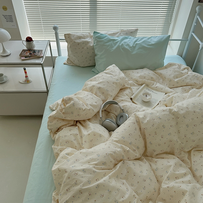 91家纺网 家纺一手货源 找家纺 尺素 2024新款韩国ins风全棉印花四件套田园花卉双人碎花被套学生宿舍1.2三件套纯色加大床单1.8床笠 露华浓（冰沙绿）