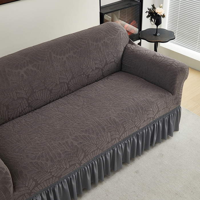 91家纺网 家纺一手货源 找家纺 共鸣沙发套 2024新款臻品提花系列沙发套（裙摆款织叶花系） 织叶冷灰