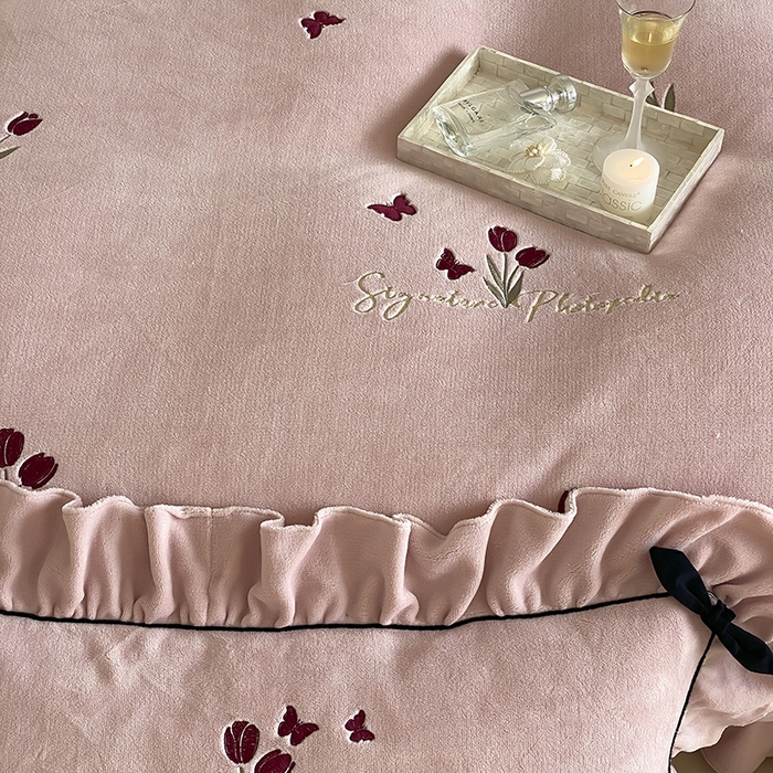 91家纺网 家纺一手货源 找家纺 （总）MIU缪家居 2024新款厚实保暖牛奶绒四件套-挚爱