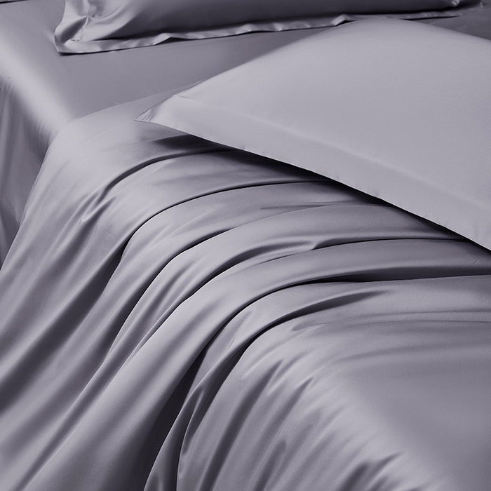 91家纺网 家纺一手货源 找家纺 轩和家居  2024新款70S长绒棉四件套 东来紫