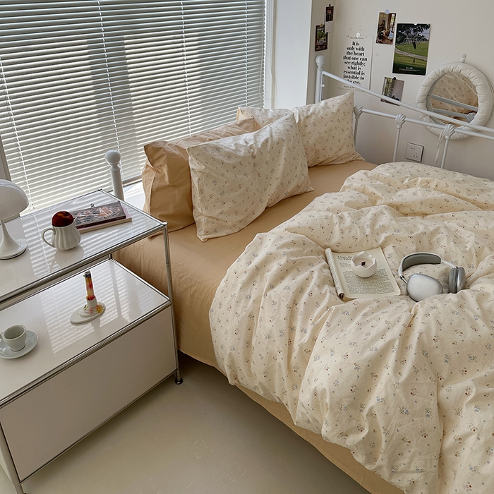 91家纺网 家纺一手货源 找家纺 尺素 2024新款韩国ins风全棉印花四件套田园花卉双人碎花被套学生宿舍1.2三件套纯色加大床单1.8床笠 露华浓（浅驼）