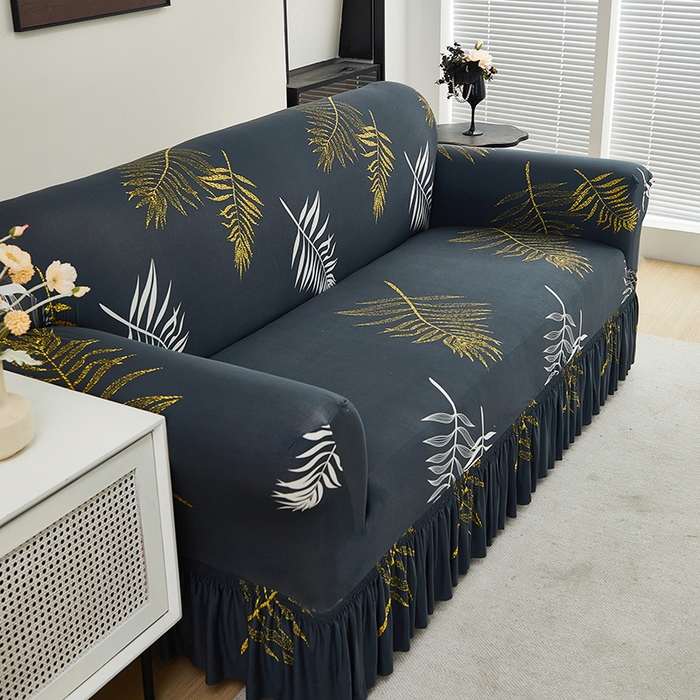 91家纺网 家纺一手货源 找家纺 共鸣沙发套 2024新款牛奶丝系列沙发套（裙摆款） 羽叶