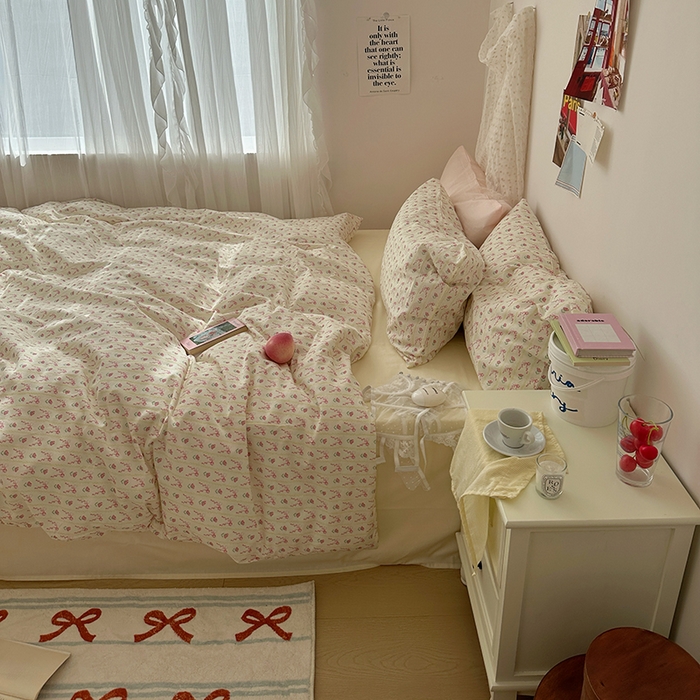 91家纺网 家纺一手货源 找家纺 韩国纯棉ins风小碎花田园风四件套花卉活性印花小清新被套纯色加大床单1.8床笠混搭风纯色印花枕套 一朵春光（奶黄）