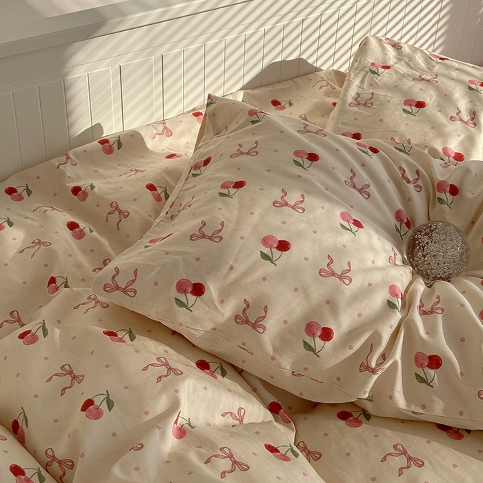 91家纺网 家纺一手货源 找家纺 尺素 2025年春夏新款全棉卡通四件套纯棉双人被套纯色床单床笠三件套儿童床上用品 樱桃红了 裸粉