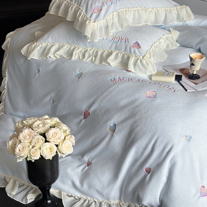 91家纺网 家纺一手货源 找家纺 MIU缪家居 2024新款加厚牛奶绒四件套-魔法之旅 魔法之旅-幻蓝