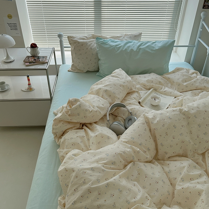 91家纺网 家纺一手货源 找家纺 尺素 2024新款韩国ins风全棉印花四件套田园花卉双人碎花被套学生宿舍1.2三件套纯色加大床单1.8床笠 露华浓（冰沙绿）