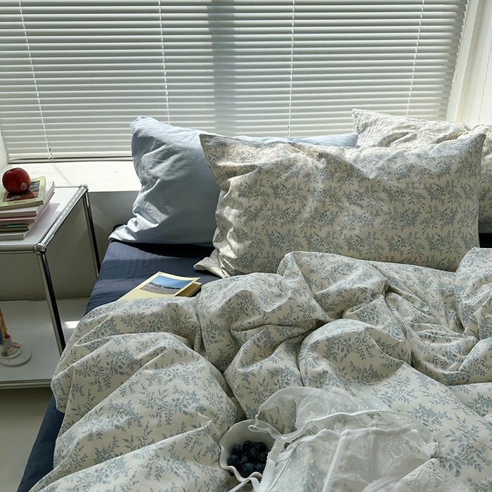 91家纺网 家纺一手货源 找家纺 尺素 2024韩国ins风少女粉被套纯棉卡通四件套小清新蝴蝶结被套240*250床单学生宿舍三件套 散文诗（藏青）