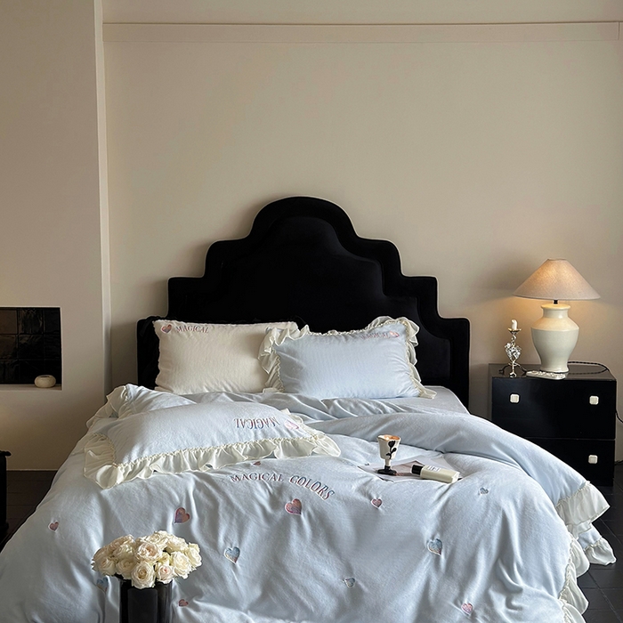 91家纺网 家纺一手货源 找家纺 MIU缪家居 2024新款加厚牛奶绒四件套-魔法之旅 魔法之旅-幻蓝