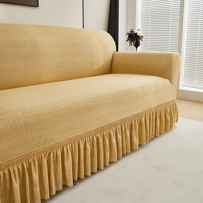 91家纺网 家纺一手货源 找家纺 共鸣沙发套 2024新款牛奶丝系列沙发套（裙摆款） 简约米黄