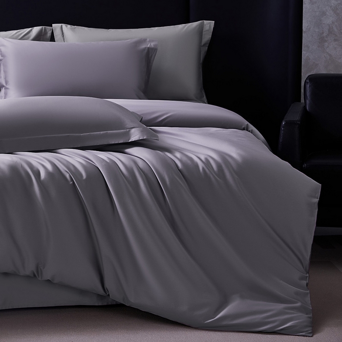 91家纺网 家纺一手货源 找家纺 轩和家居  2024新款70S长绒棉四件套 东来紫