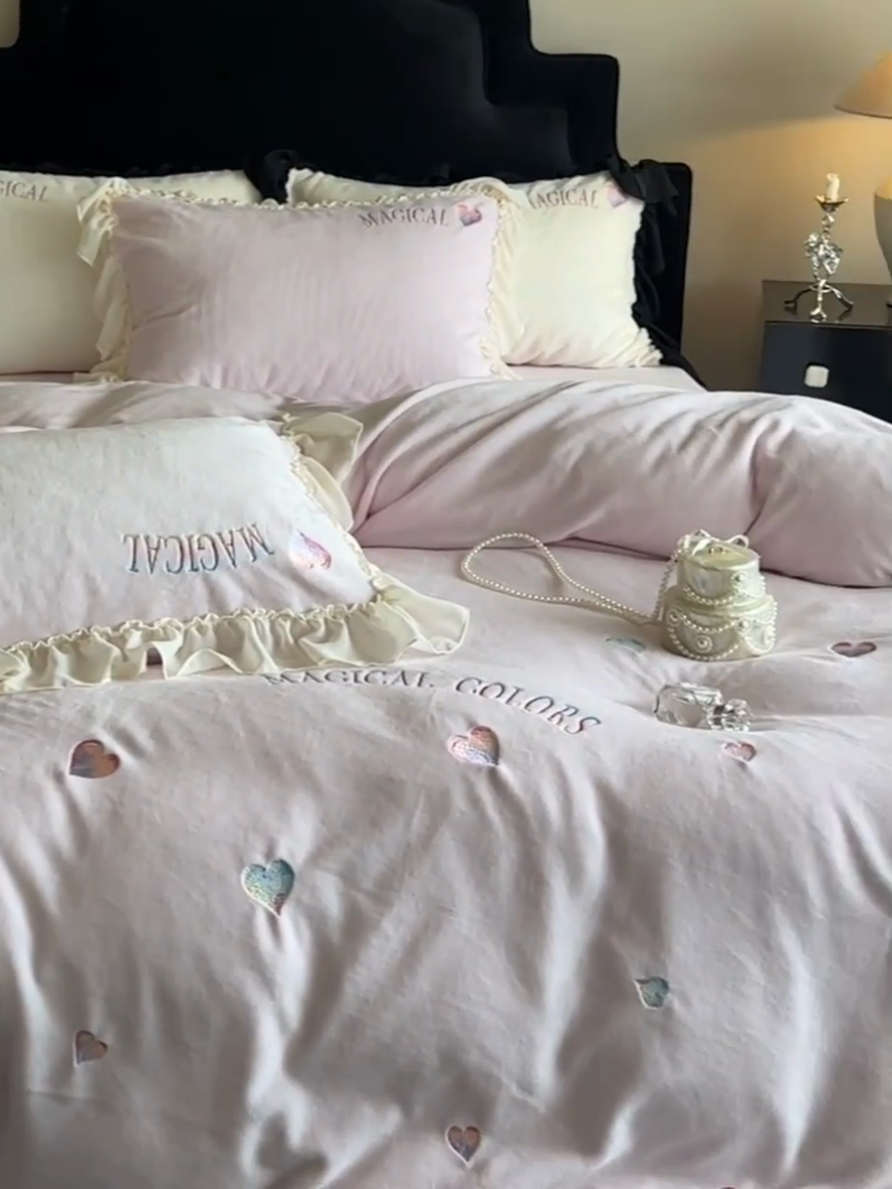 91家纺网 家纺一手货源 找家纺 （总）MIU缪家居 2024新款加厚牛奶绒四件套-魔法之旅