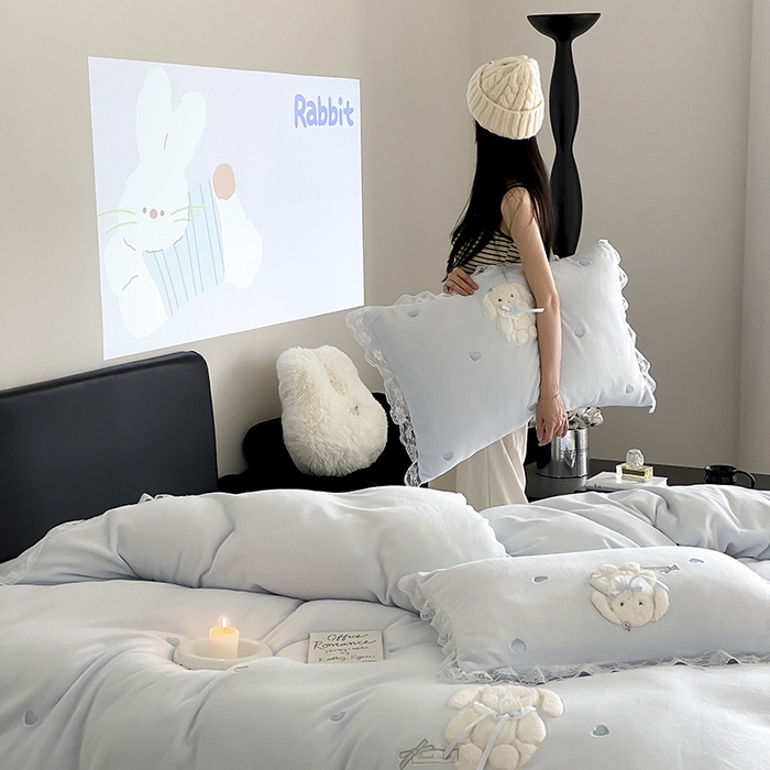 91家纺网 家纺一手货源 找家纺 MIU缪家居 2024新款加厚牛奶绒四件套-伽百利-风格一 伽百利-蓝色